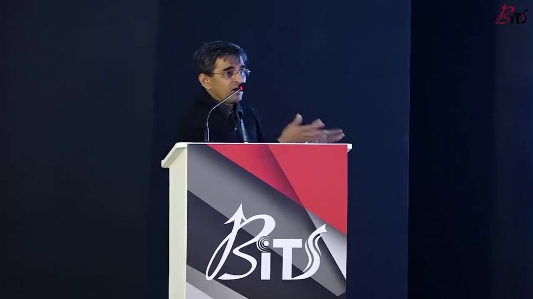 Hon'ble Executive Director & Chief Financial Officer - Mr. V Ravi addressing in the event
